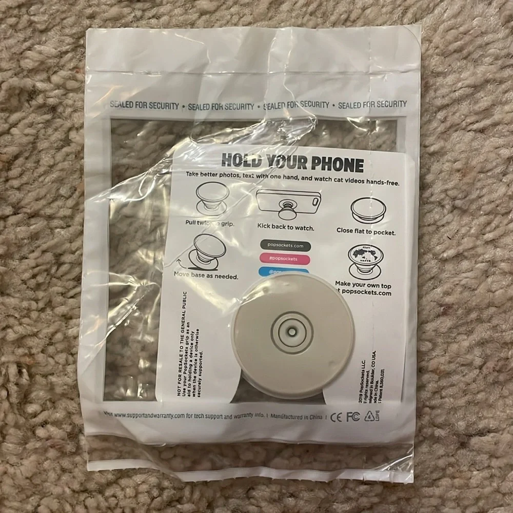 UnitedHealth pop socket